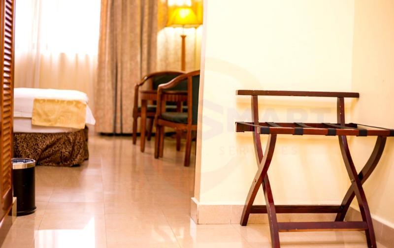 Hotel Marjorie 'Y' Tema Zewnętrze zdjęcie