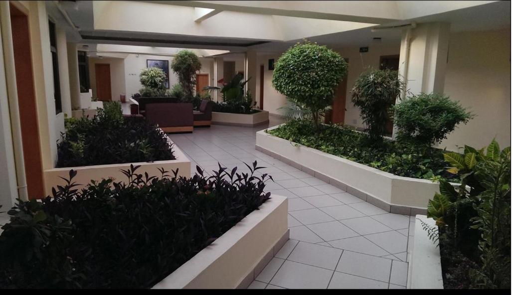 Hotel Marjorie 'Y' Tema Zewnętrze zdjęcie